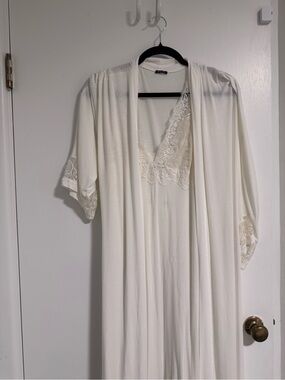 Italian designer lingerie set cream colour robe nightgown M Ritratti pajamas